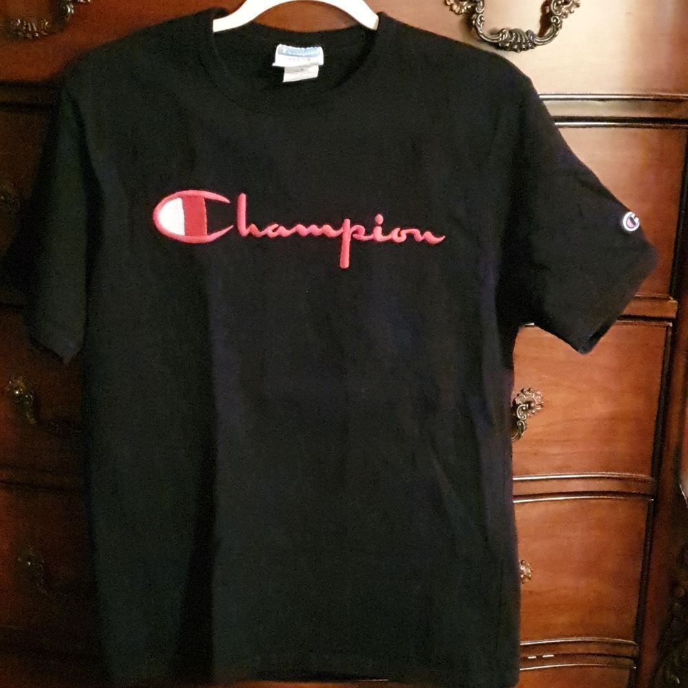 Men's Champion Blk/Red Logo Tee sz M